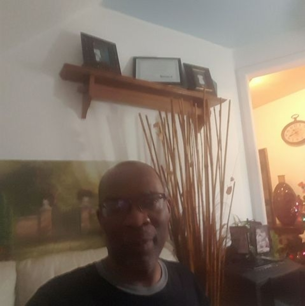 Meet your Posher, Lyonel